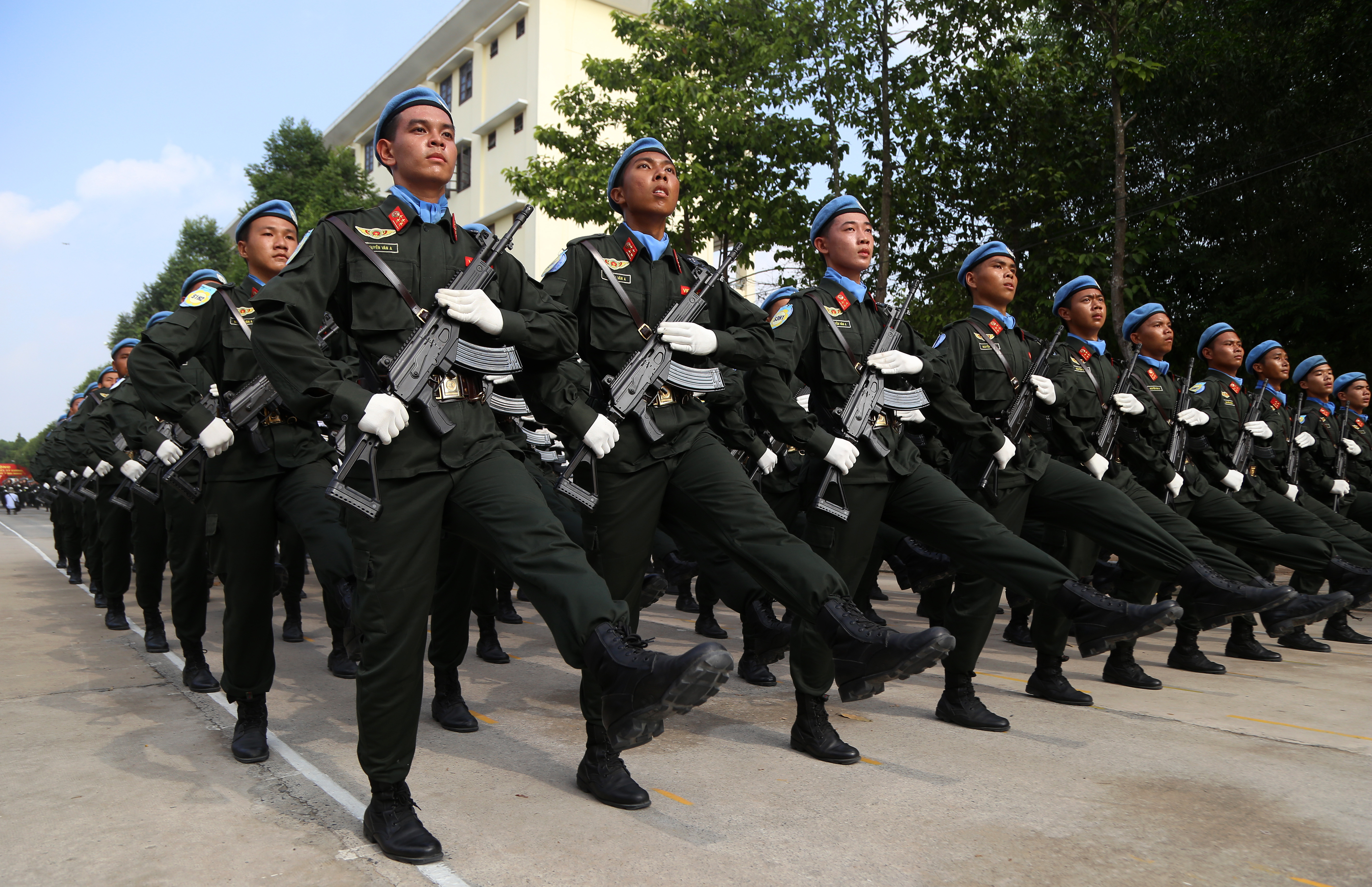 Các khối Công an nhân dân hợp luyện diễu binh kỷ niệm 30-4 