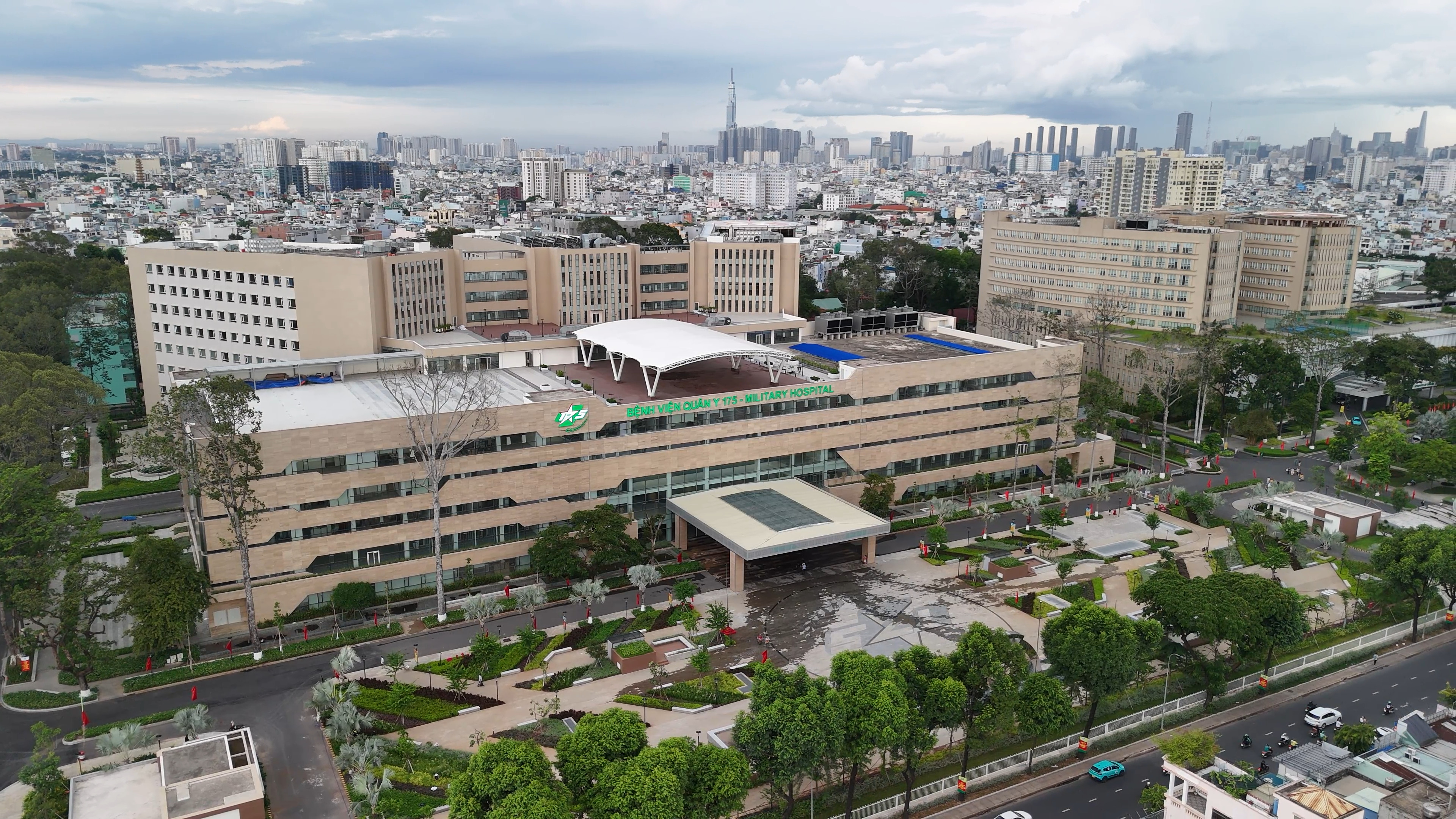 Chùm ảnh: Bệnh viện Quân y 175 đưa vào hoạt động 1.000 giường mới