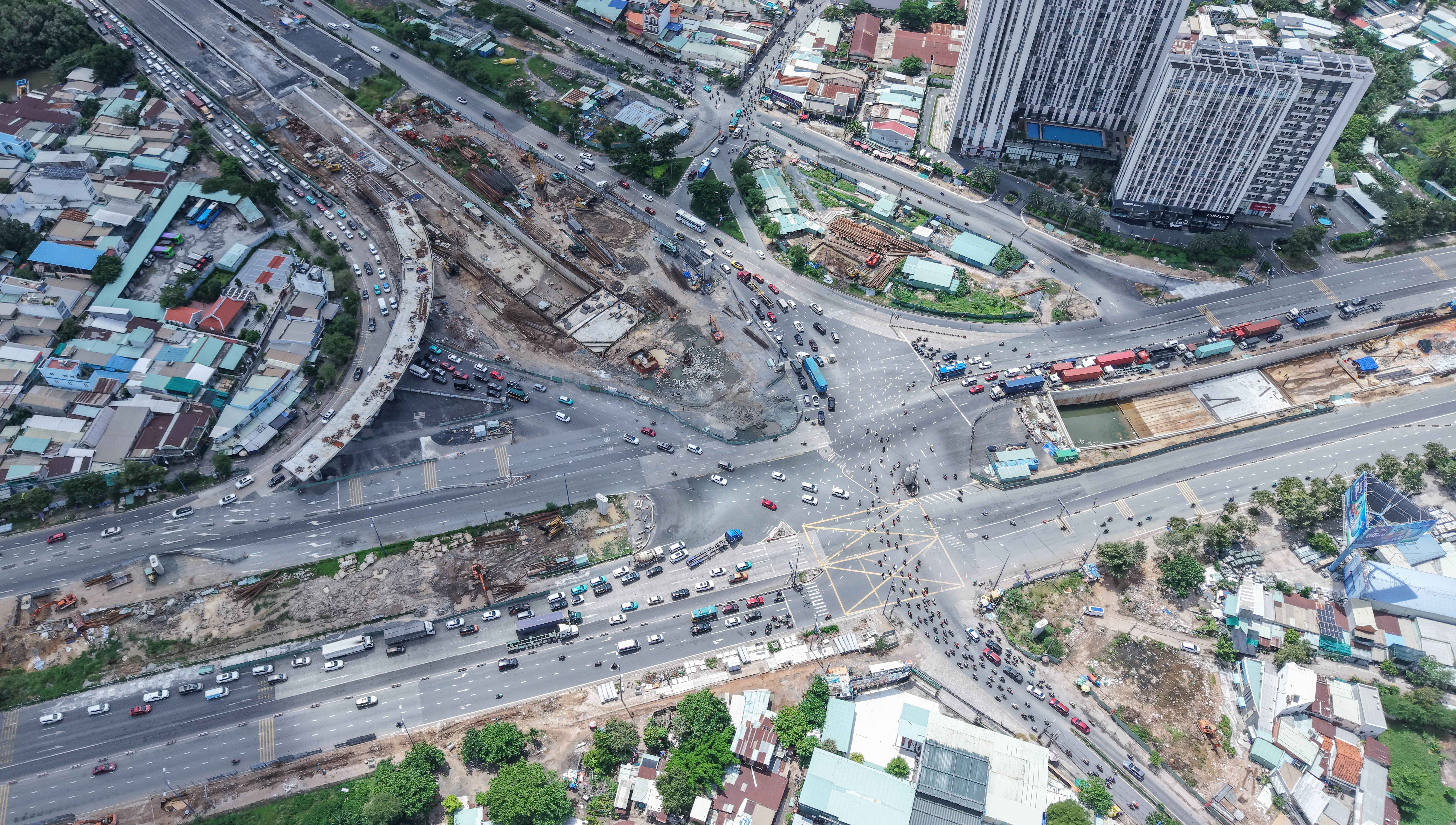 Cận cảnh công trường nút giao An Phú hơn 3.400 tỉ