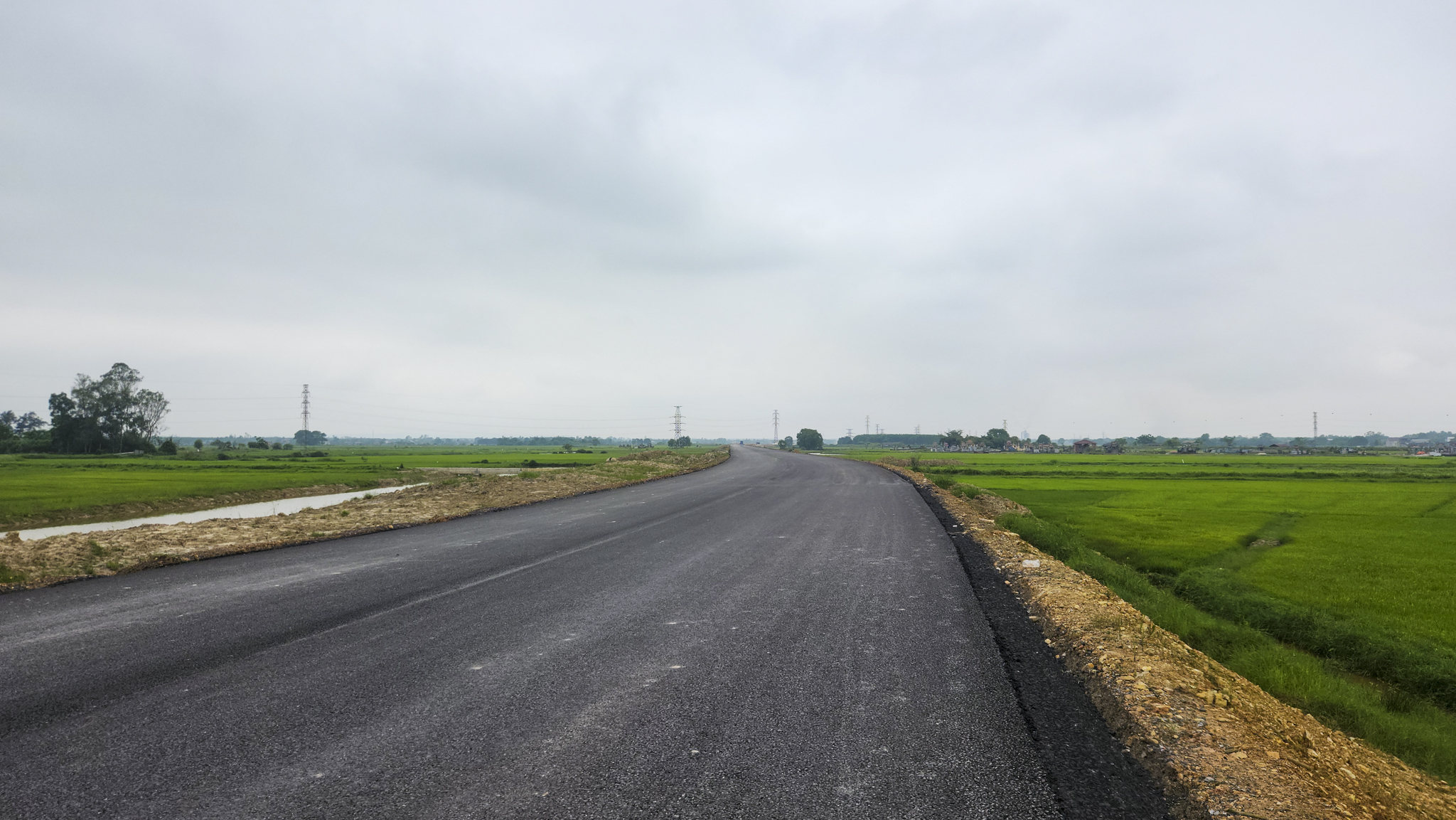 Còn vướng mặt bằng, dự án đường tránh TP Đông Hà giờ ra sao?