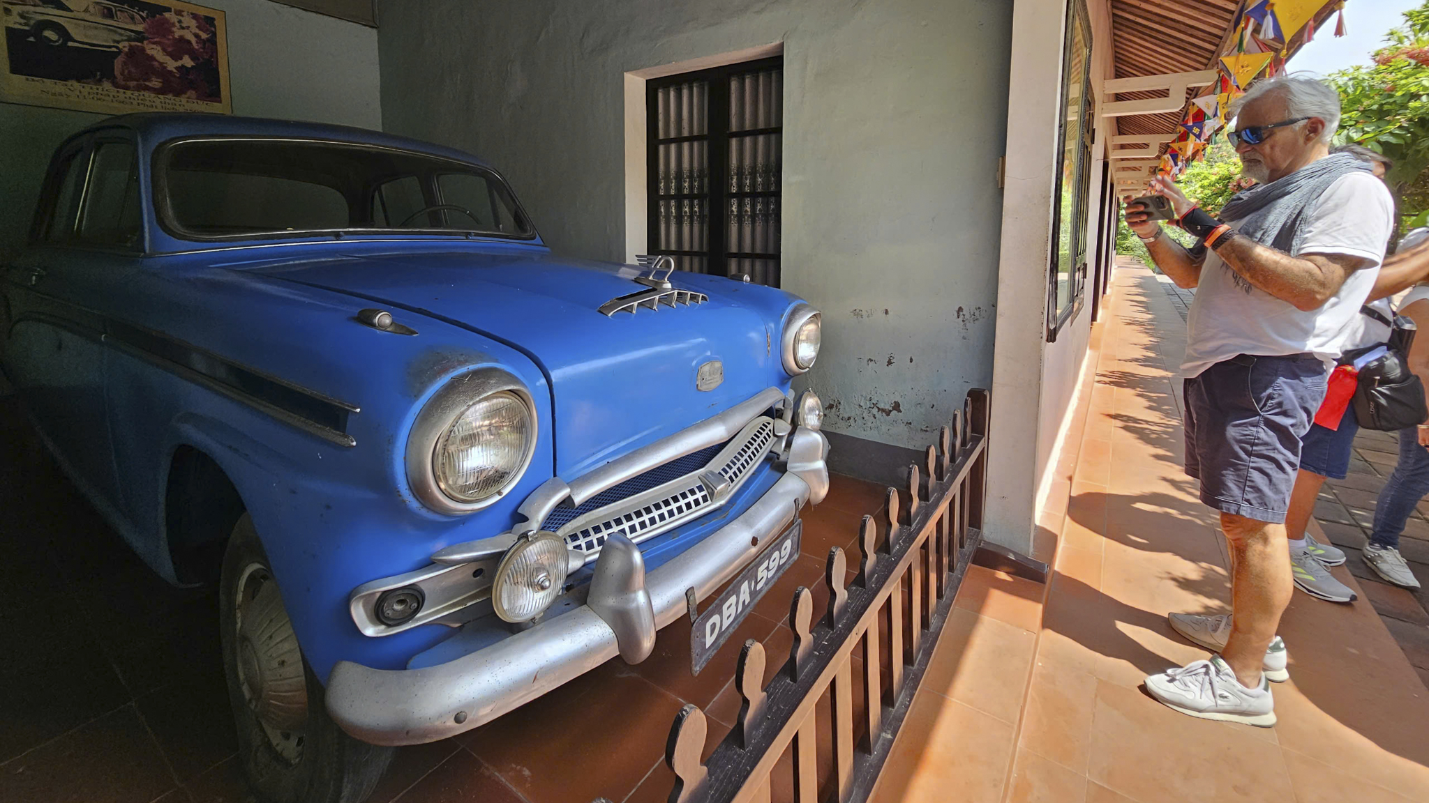 Cận cảnh chiếc xe chở Bồ tát Thích Quảng Đức được trưng bày tại Huế