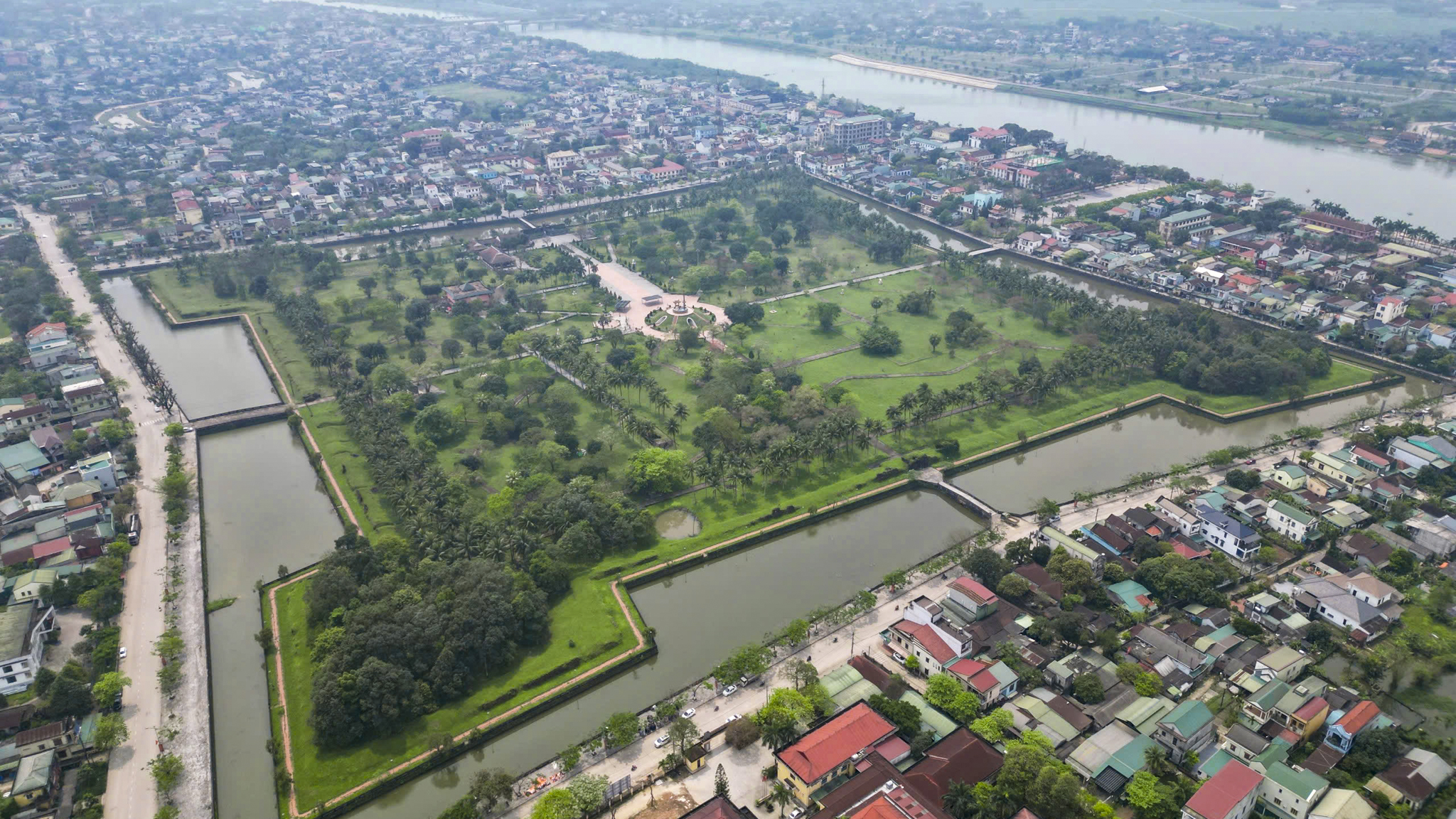 Cận cảnh Thành cổ Quảng Trị bối cảnh của phim 'Mưa đỏ' đang khuynh đảo phòng vé