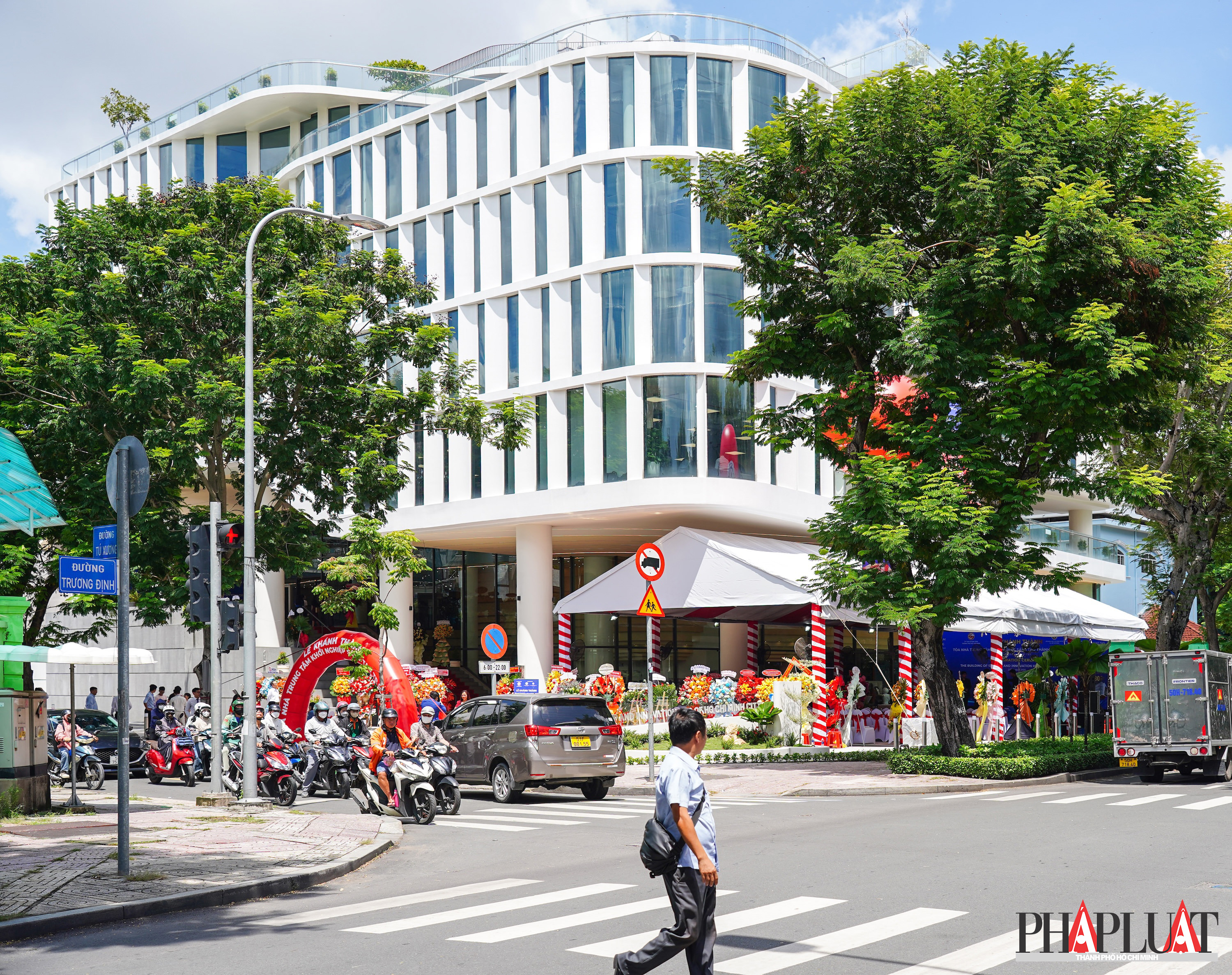 Chùm ảnh khánh thành Trung tâm Khởi nghiệp Sáng tạo TP.HCM