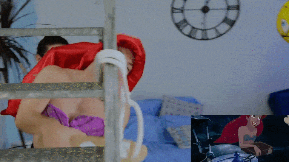 Màn cover “Nàng tiên cá” hài hước của anh chàng người Pháp