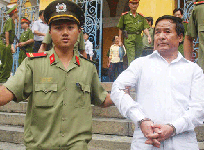 Đề nghị xét xử lại vụ giám đốc thuê côn đồ giết người ảnh 1