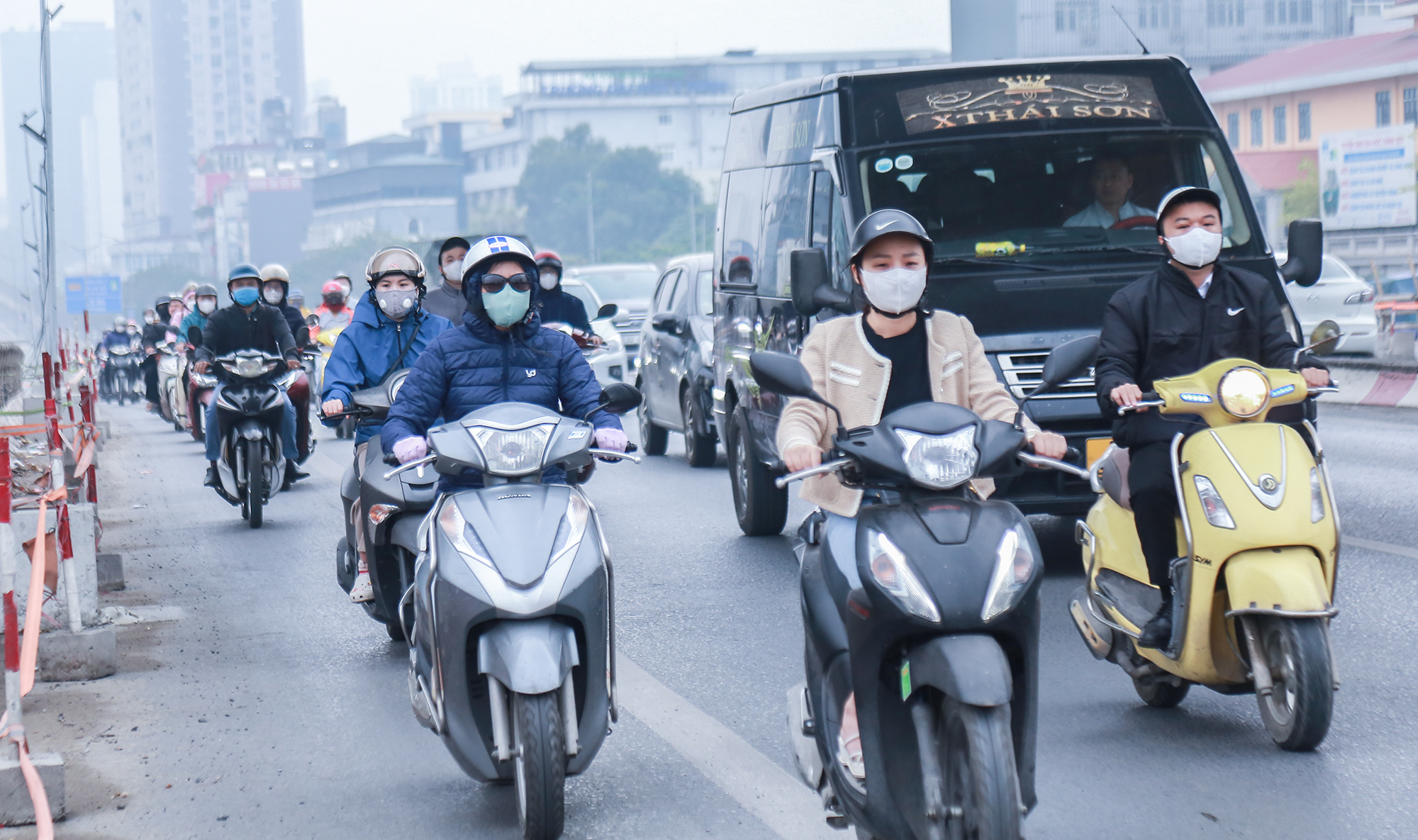 Sau đợt nghỉ Tết Dương lịch, giao thông Hà Nội 'nóng' trở lại 