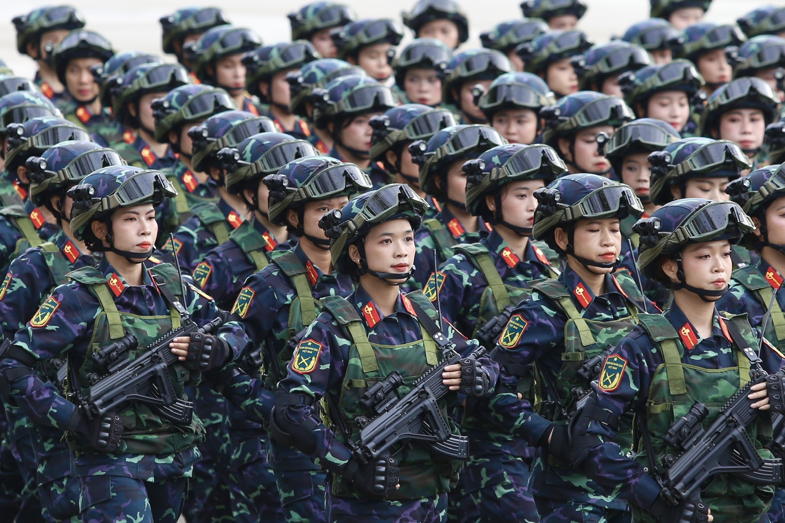 Ngắm các 'bóng hồng thép' rạng rỡ tại tổng duyệt diễu binh, diễu hành A80