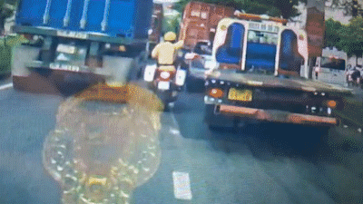 CSGT Nam Sài Gòn mở đường đưa sản phụ đến bệnh viện cấp cứu kịp thời