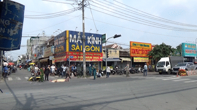 Chở con gái đi học về, người mẹ bị xe bồn cán tử vong ở Quận 12