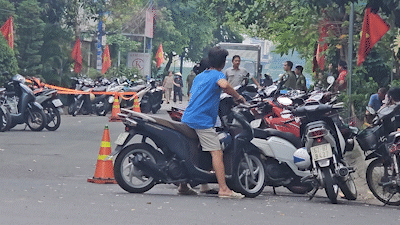 Công an phong tỏa đường, điều tra vụ người đàn ông tử vong bất thường