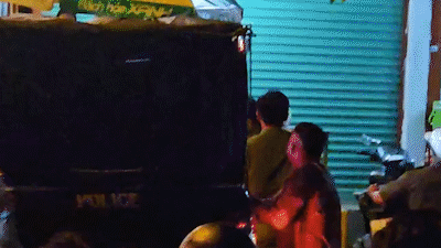 Công an khống chế nhóm người chống đối CSGT đo nồng độ cồn