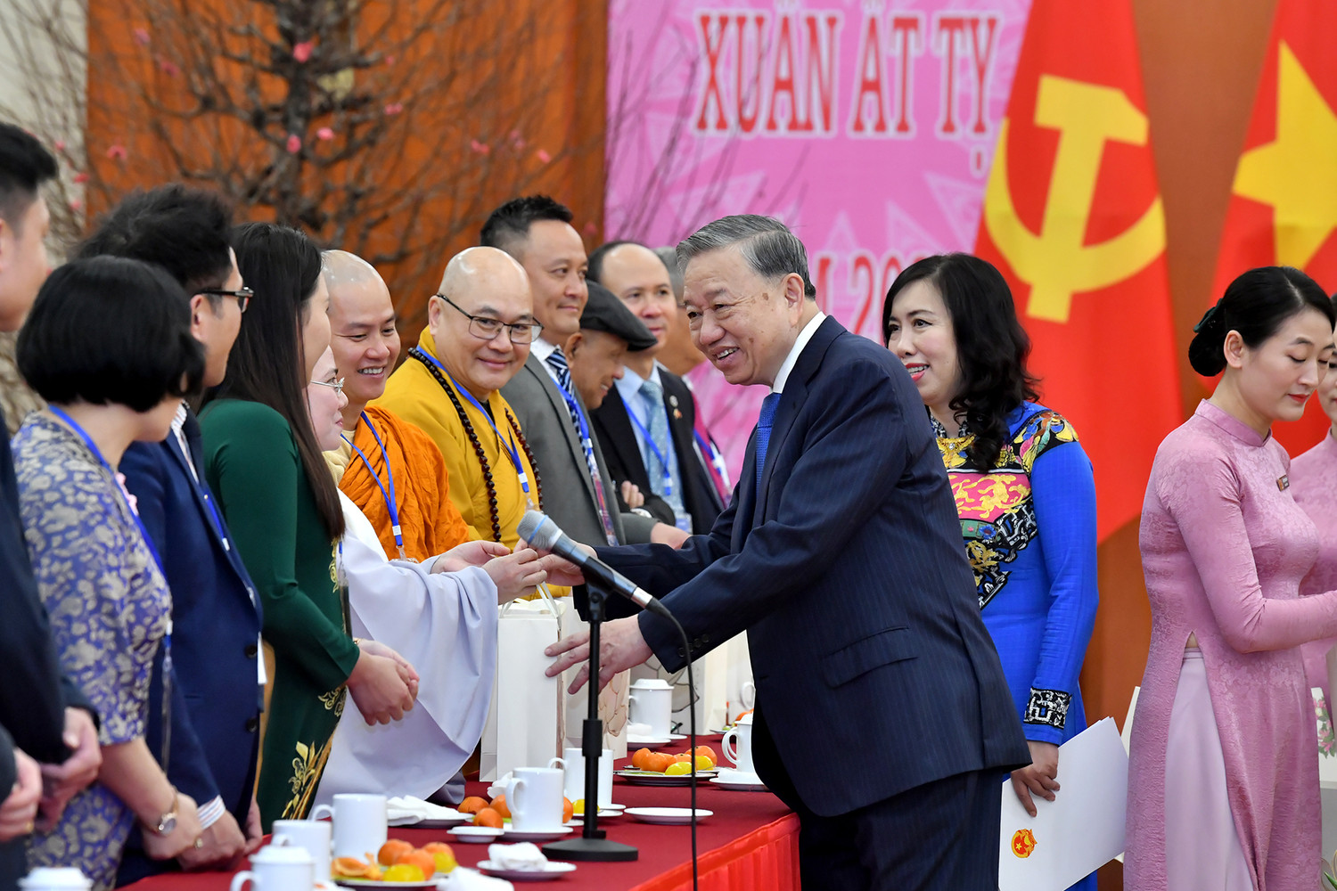 Việt Nam và hành trình 80 năm vượt qua chính mình, bước tới tương lai