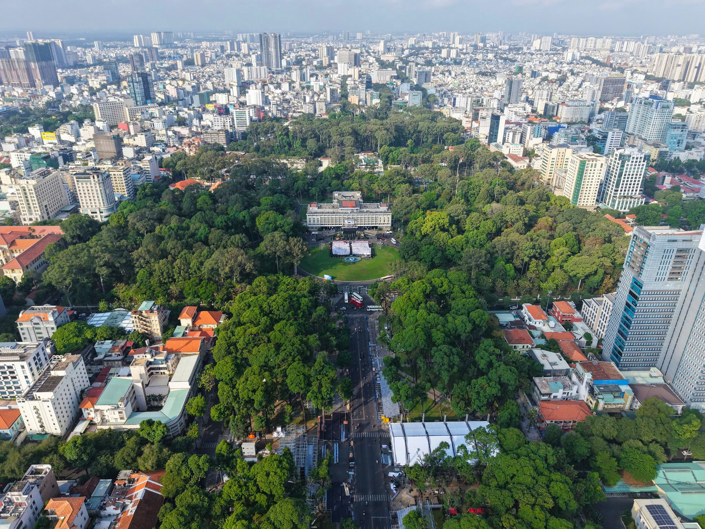 Lộ trình chi tiết những tuyến đường tại TP.HCM các khối diễu binh sẽ đi qua sáng 30-4