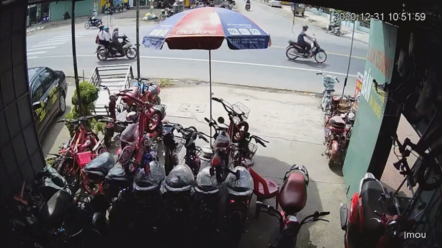 Bình Thuận: Lắp chốt đèn tại điểm đen tai nạn trên Quốc lộ 1