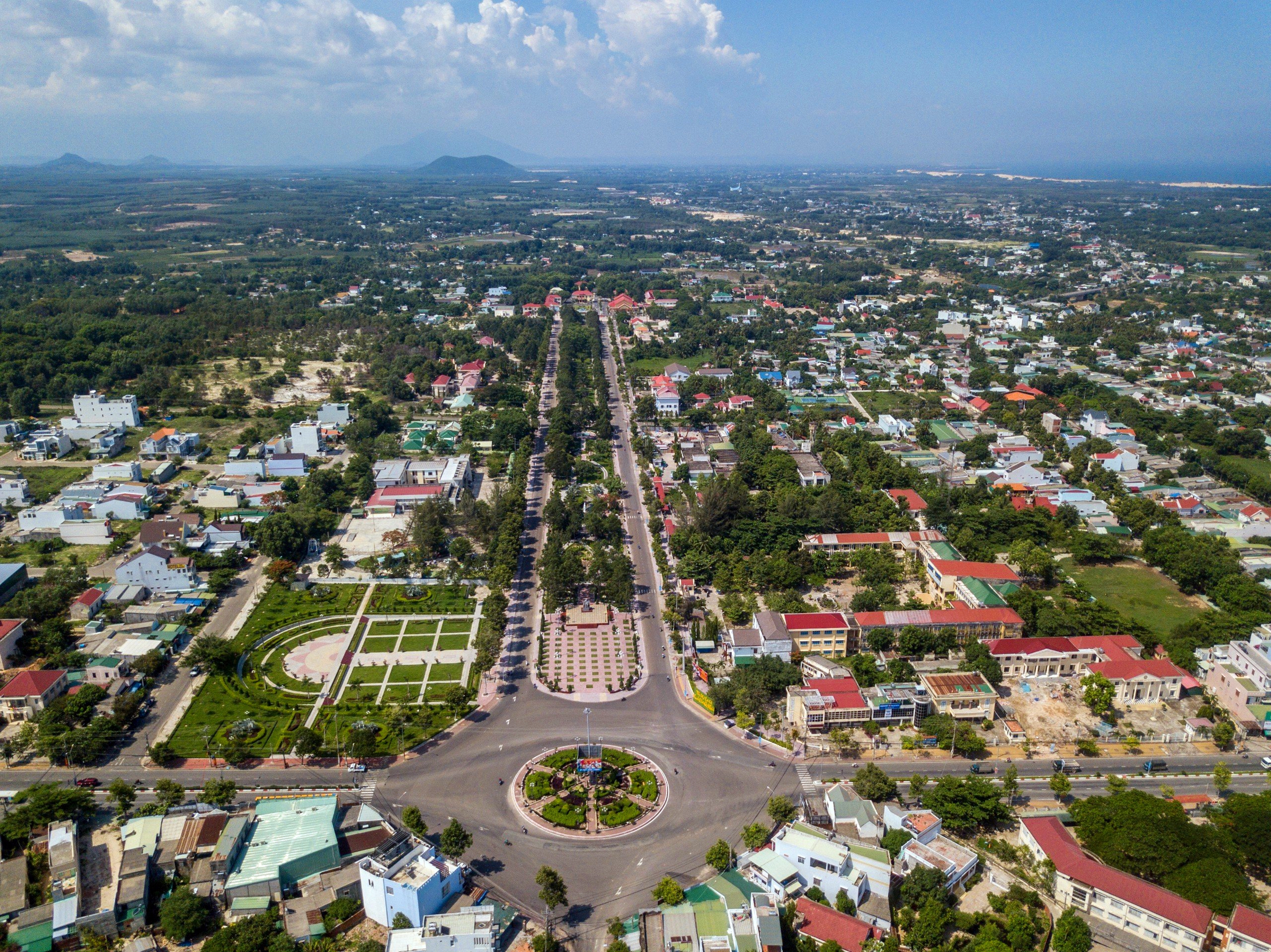 50 năm từ khói lửa Bình Tuy đến La Gi- đô thị bên bờ khát vọng