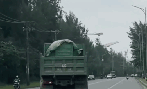 Tạm giữ tài xế chống đối CSGT gây náo loạn đường biển Quảng Nam - Đà Nẵng