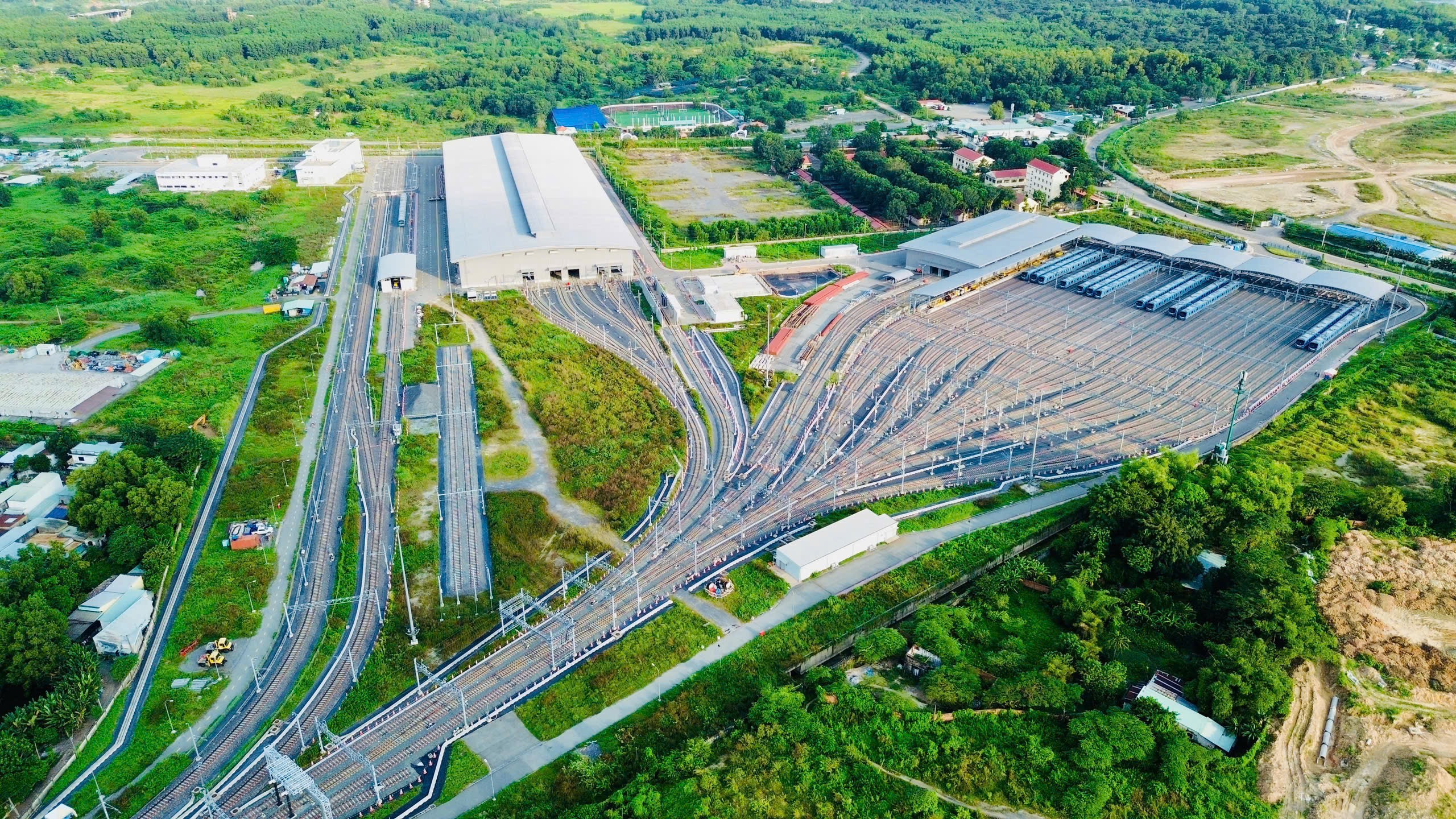 Các điểm nghẽn được tháo gỡ, TP.HCM quyết làm 355 km đường sắt đô thị