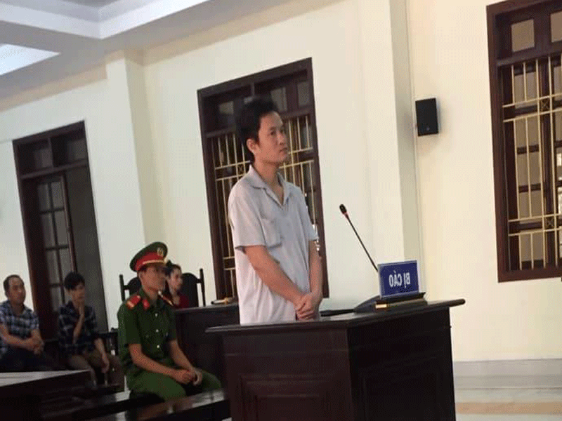 Cha đánh chết con vì con đòi chia đất 