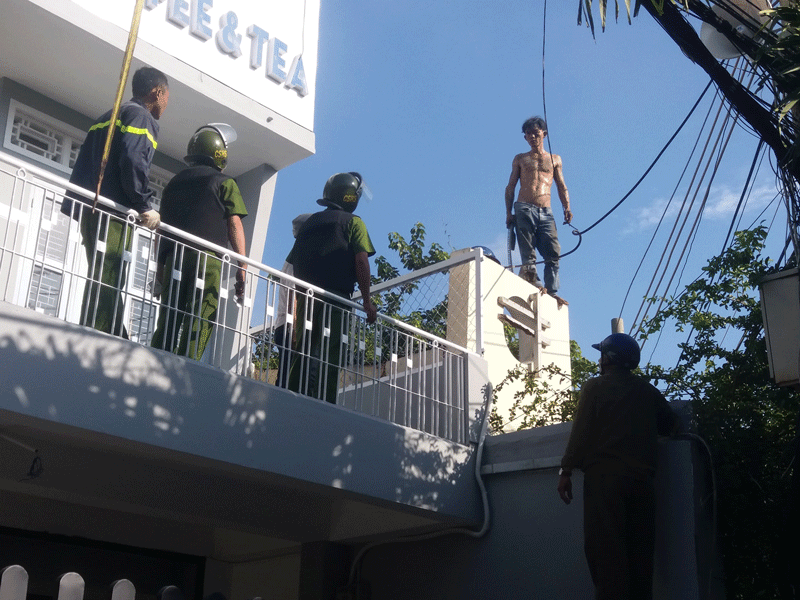 Nghi ngáo đá 'đại náo' khu dân cư ở TP Mỹ Tho