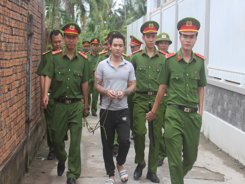 Thực nghiệm vụ phó công an xã bị đâm tử vong ở Bến Tre