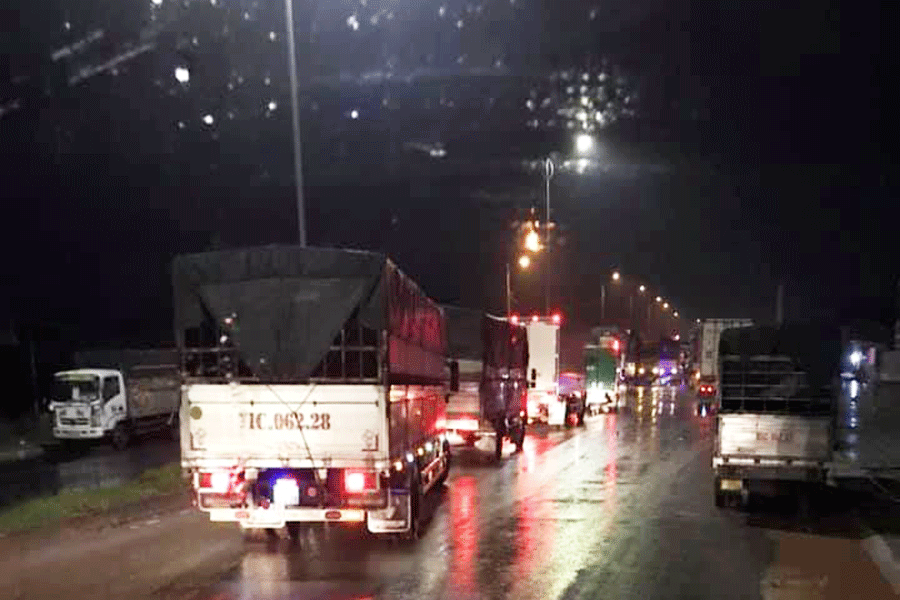 Xe luồng xanh vào tỉnh Bến Tre không buộc phải có giấy xét nghiệm PCR