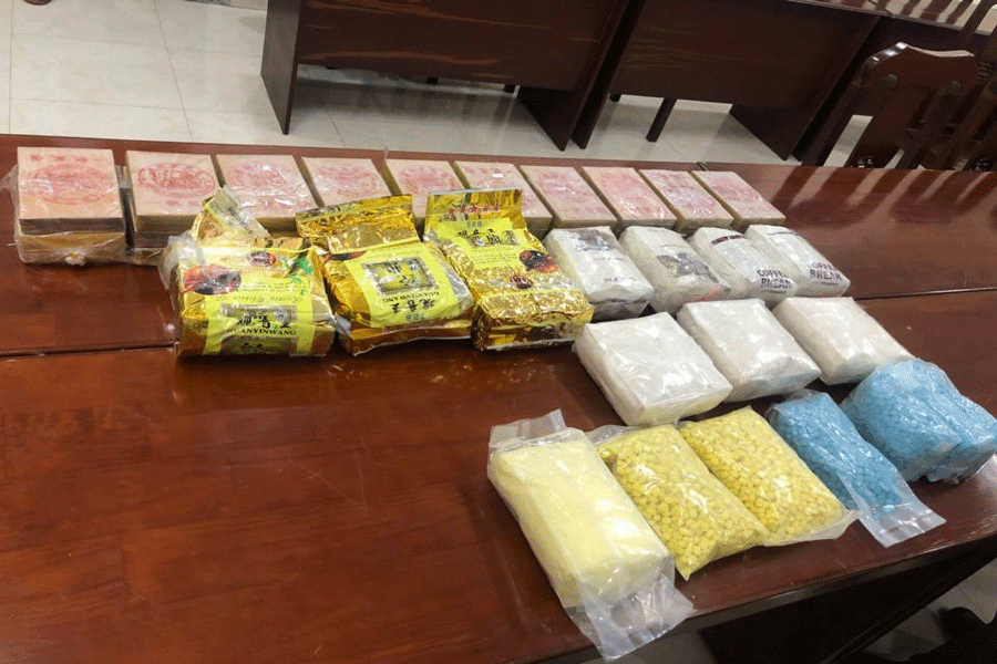 Giấu 24 kg ma túy trong xe chở xoài 