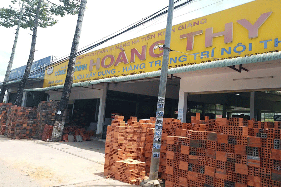 Một công ty bị phạt 10 triệu đồng vì chiếm dụng vỉa hè 