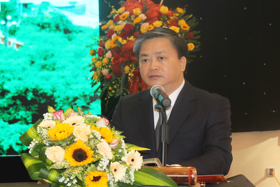 Bí thư Tỉnh ủy Bến Tre Lê Đức Thọ phát biểu tại hội thảo. Ảnh: NP