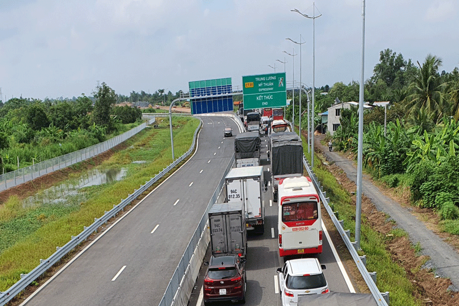 Cao tốc Trung Lương- Mỹ Thuận dự kiến thu phí chính thức từ ngày 8-8, giá cao nhất 334.000 đồng/lượt 
