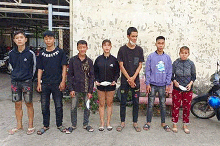 6 thanh, thiếu niên từ TP.HCM đến Bến Tre cầm dao thực hiện liên tiếp 3 vụ cướp