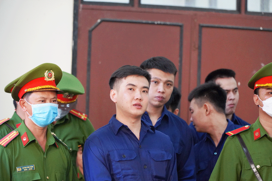 Tòa tuyên tử hình 1 bị cáo vụ bắn nhau trước quán karaoke XO ở Tiền Giang