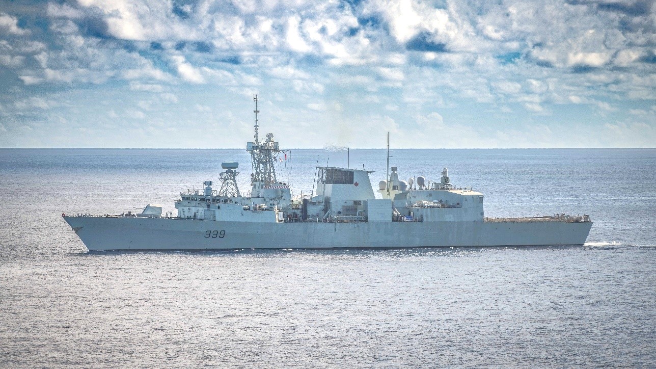 Ngắm tàu chiến đa nhiệm lớp Halifax của hải quân Canada vừa đến Đà Nẵng
