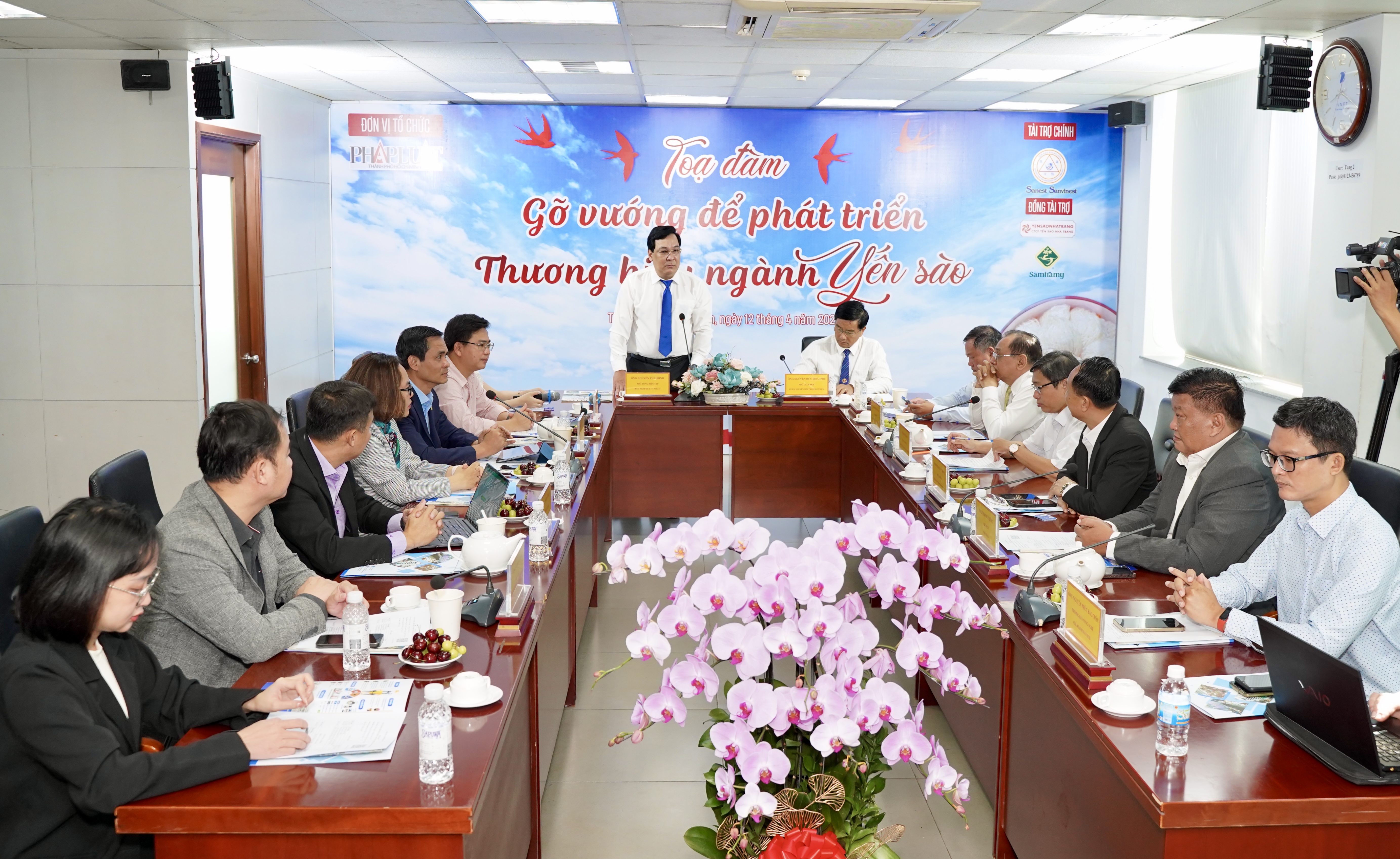 Toàn cảnh tọa đàm 'Gỡ vướng để phát triển thương hiệu ngành yến sào'