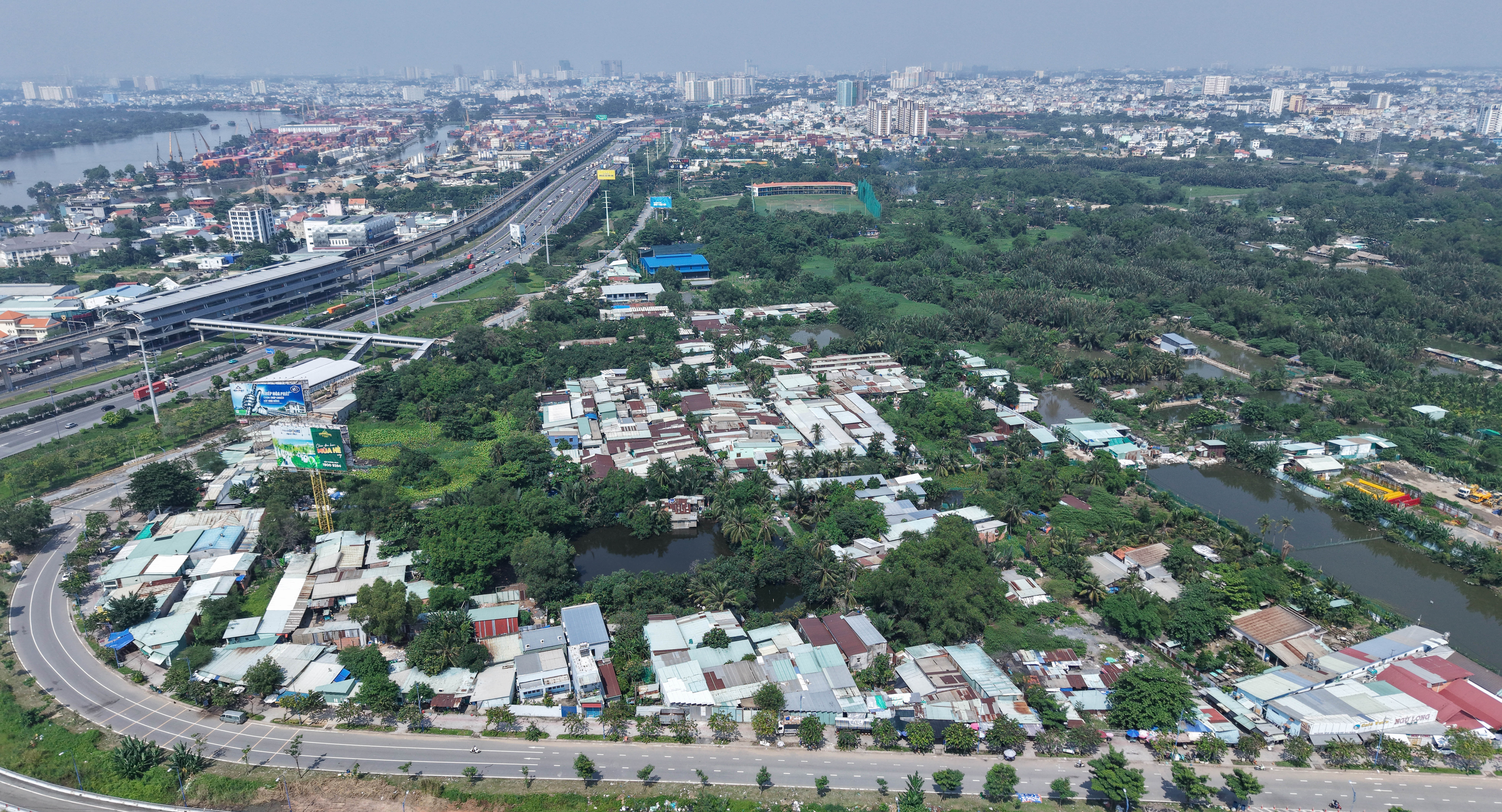 Hiện trạng khu đất sẽ khởi công xây dựng Khu Liên hợp thể thao tại TP.HCM