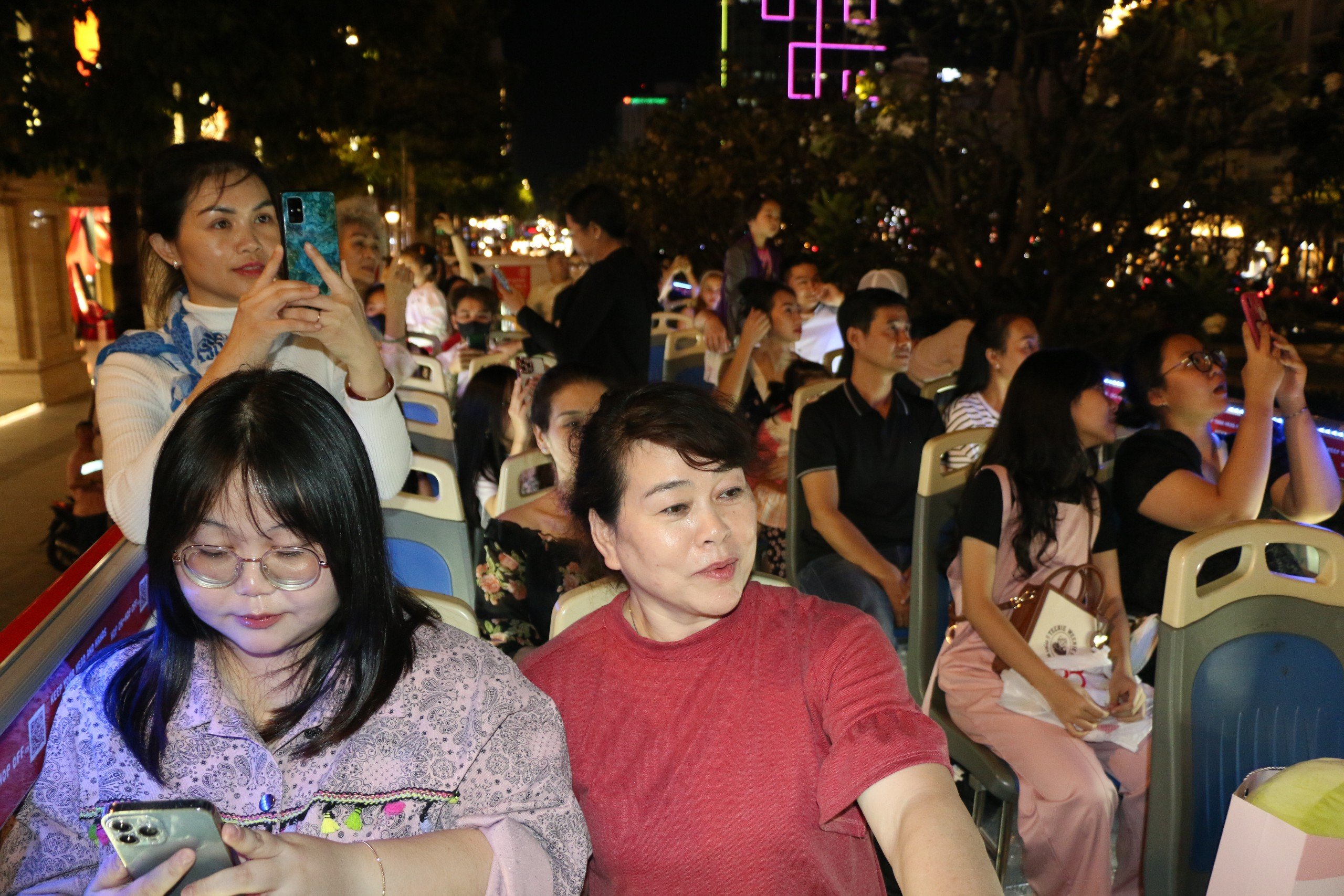 Ra mắt tour du lịch mới 'Không ngủ ở Sài Gòn'