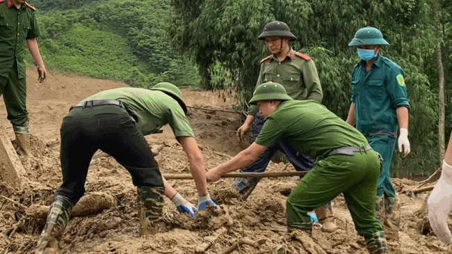 Cập nhật: Hơn 600 người đang nỗ lực tìm kiếm 61 người còn mất tích ở Làng Nủ, Lào Cai