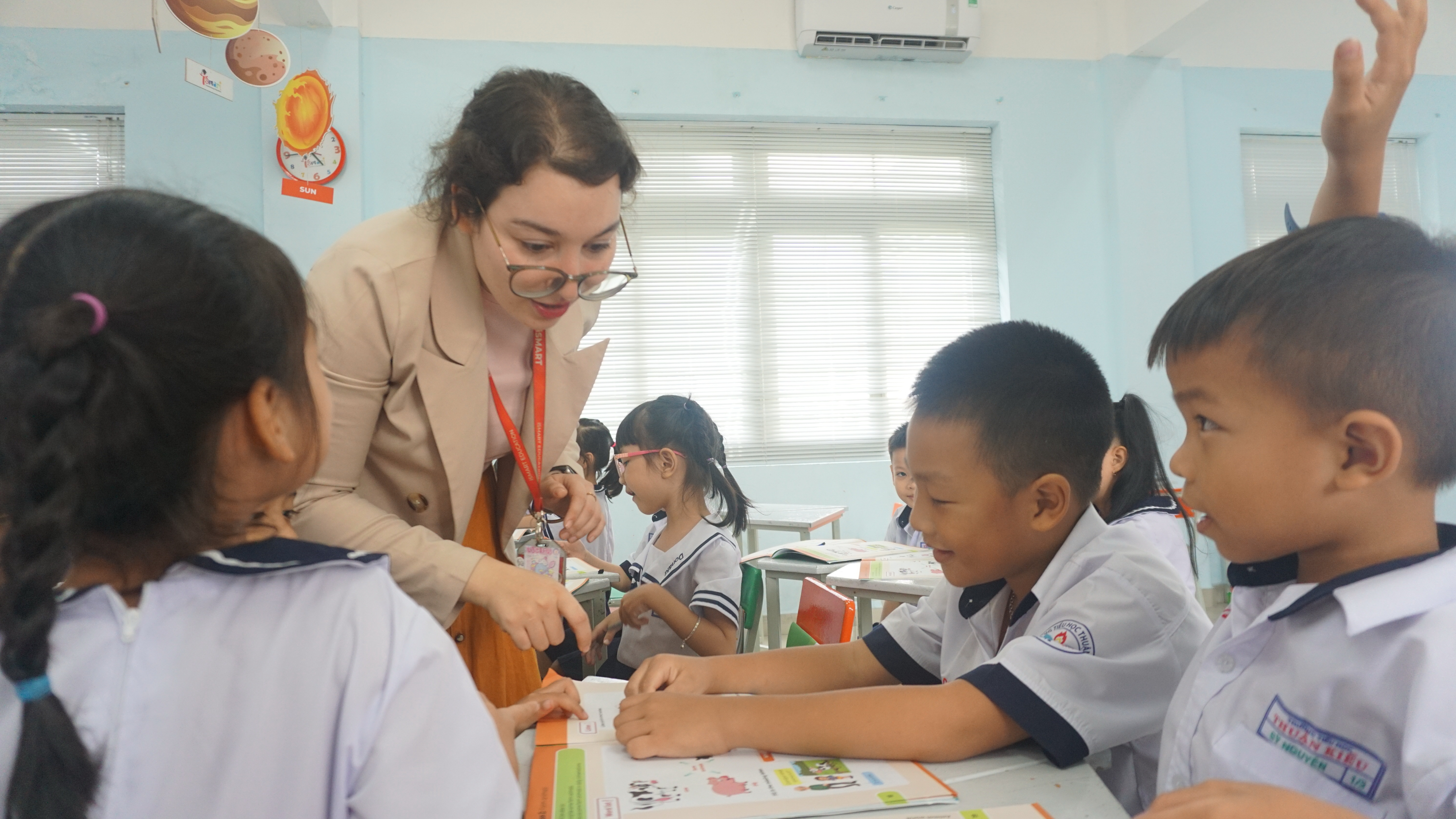 Các giải pháp để đưa tiếng Anh thành ngôn ngữ thứ 2