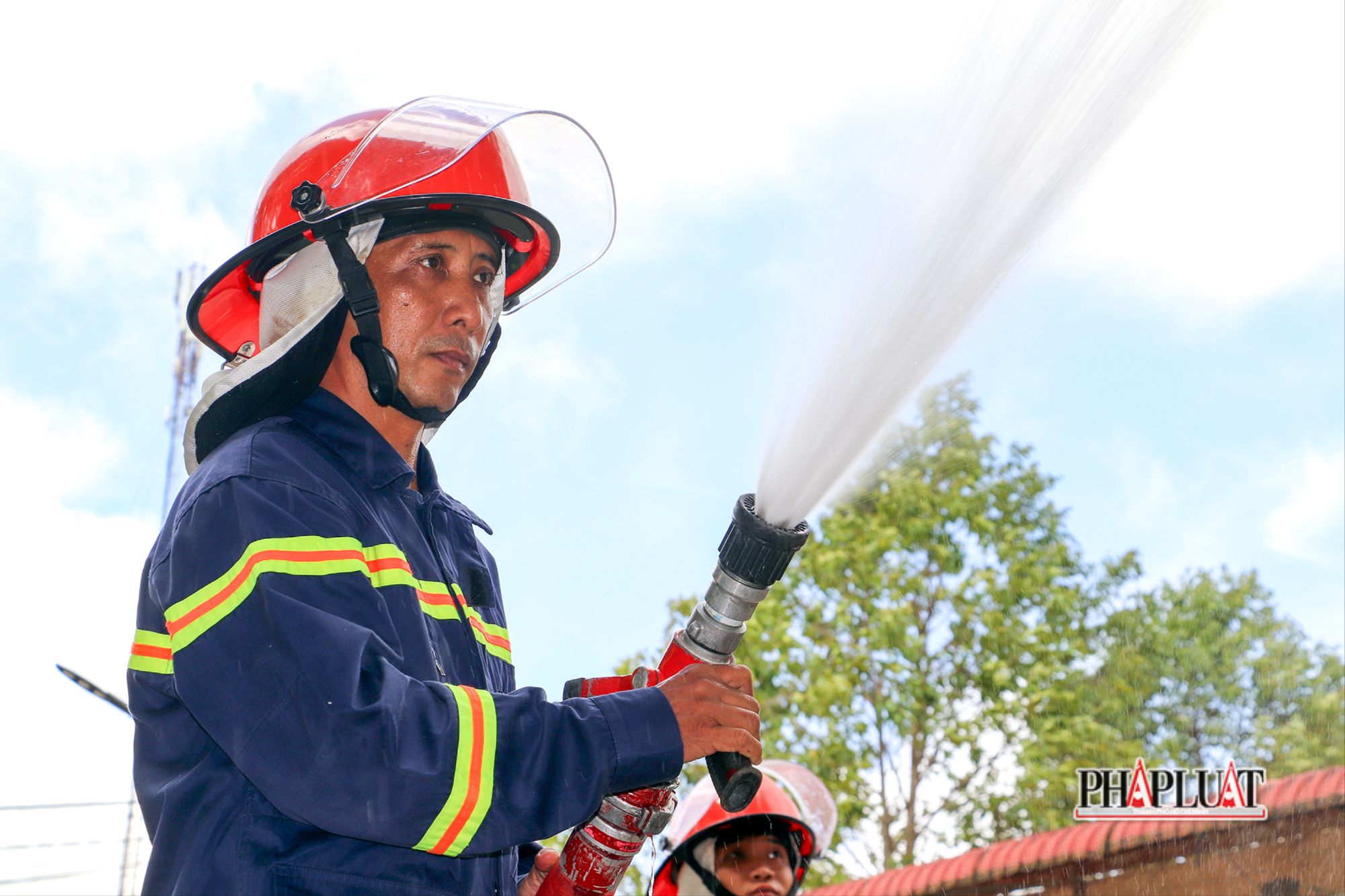 Trung tá Lê Hoàng Bảo và những lần chạy đua với thời gian