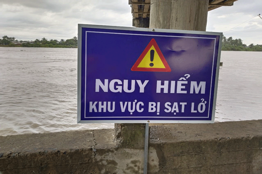 Bến Tre công bố tình huống khẩn cấp về sạt lở ở huyện Châu Thành