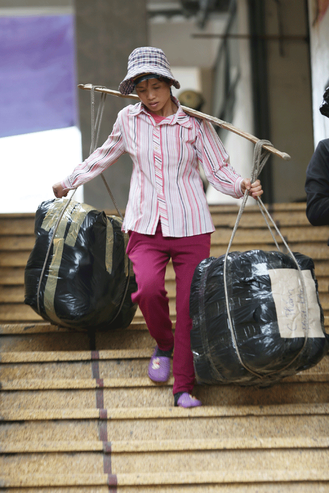 Ngày 8.3 không dành cho... phụ nữ ảnh 1