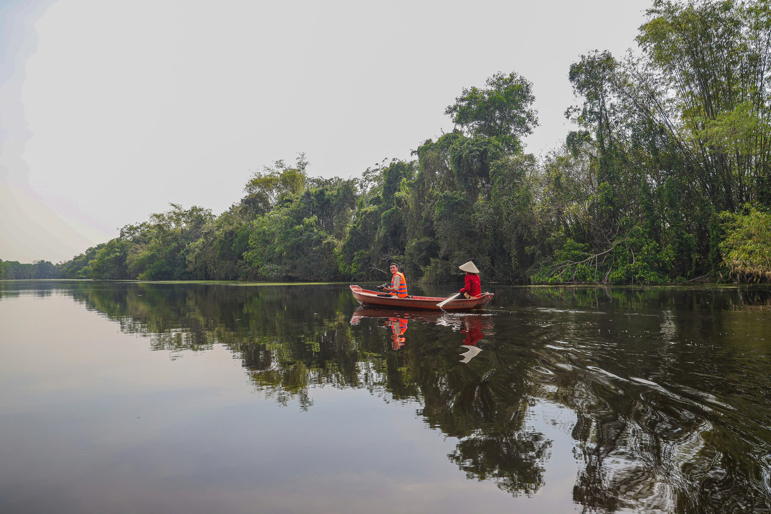 Về Tiền Giang ngắm khung cảnh tuyệt đẹp ở khu bảo tồn Đồng Tháp Mười