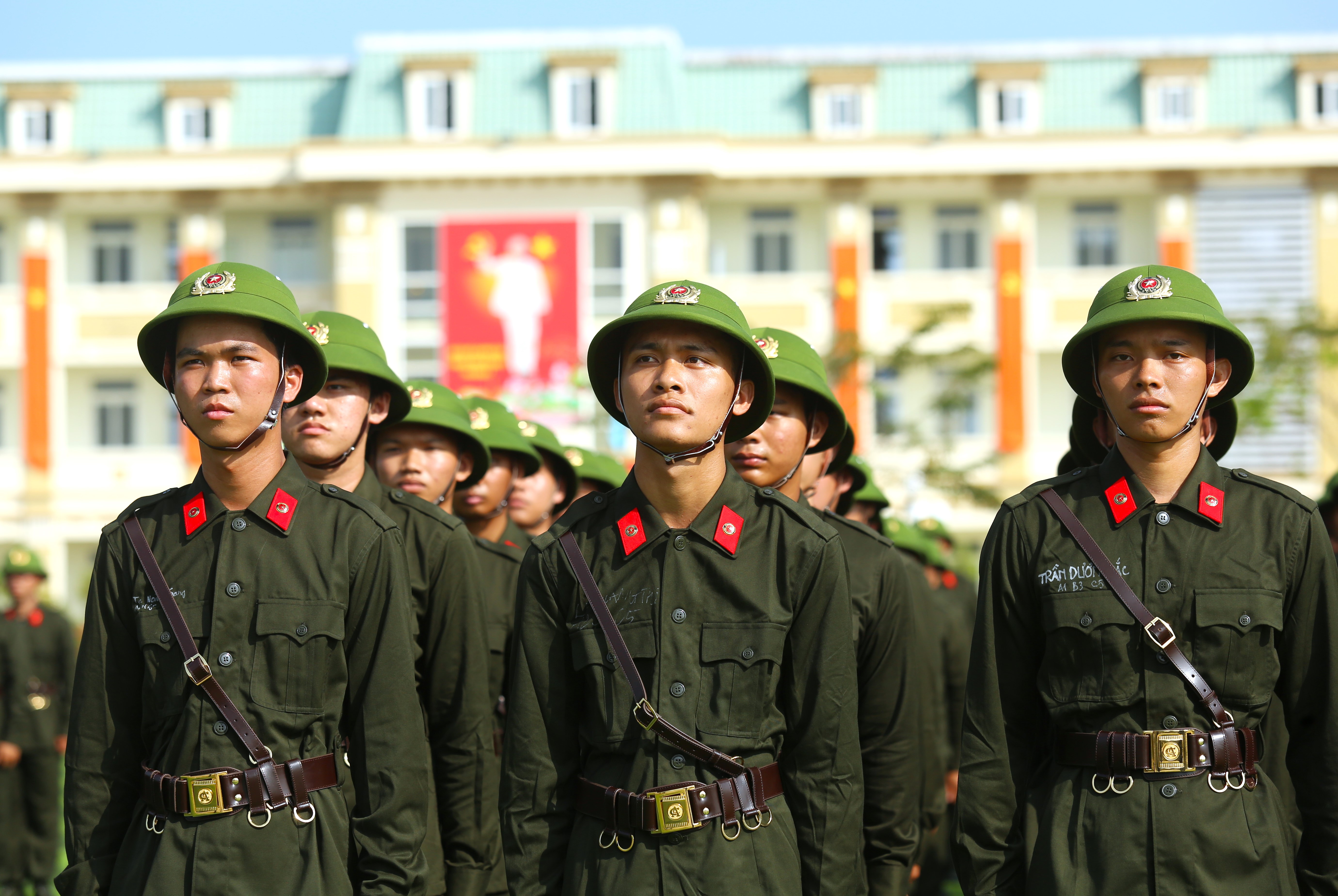 Trung đoàn CSCĐ Đông Nam TP.HCM huấn luyện 813 tân binh