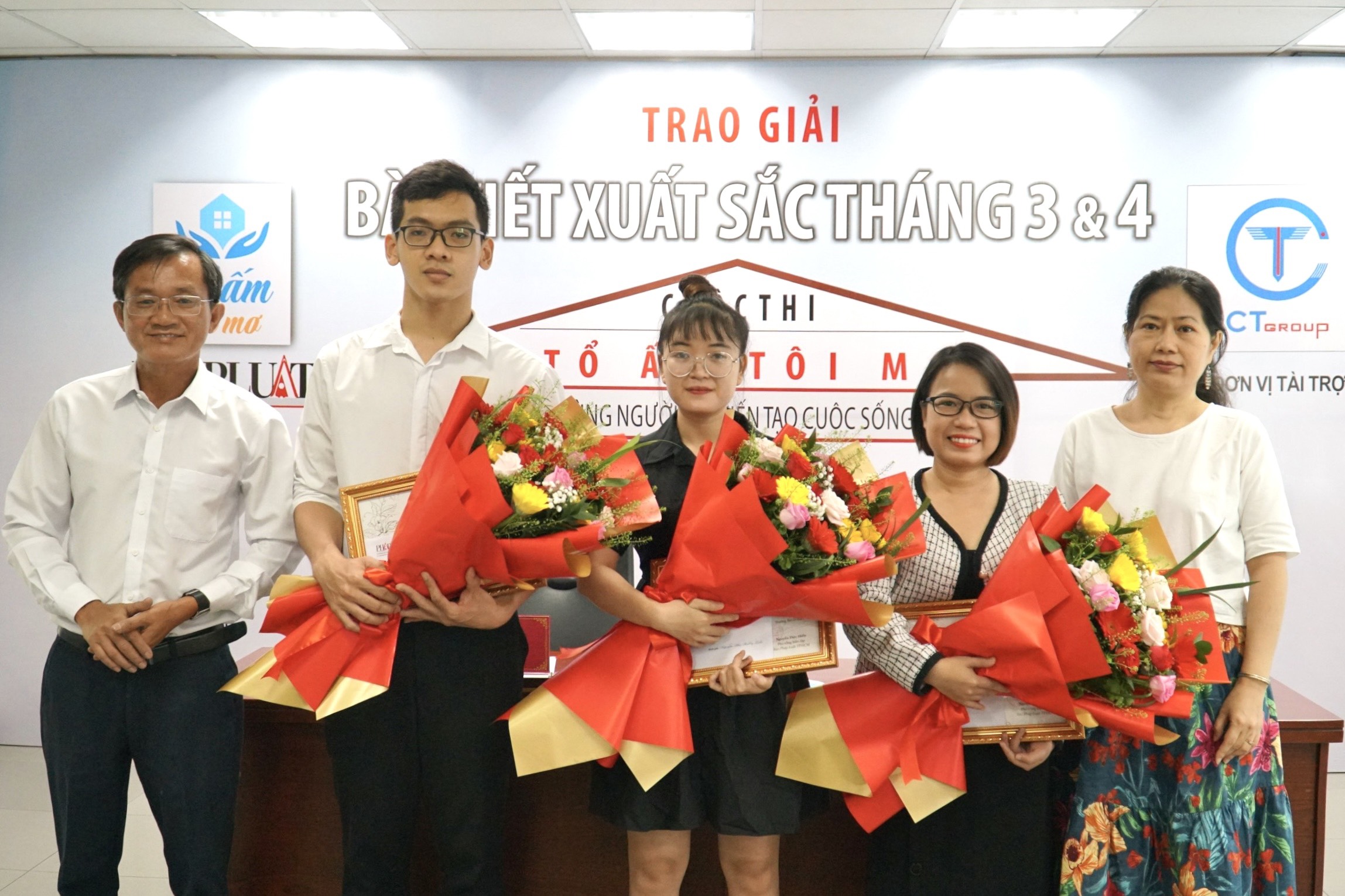 'Tổ ấm tôi mơ': Trao giải bài viết xuất sắc nhất tháng 3 và tháng 4