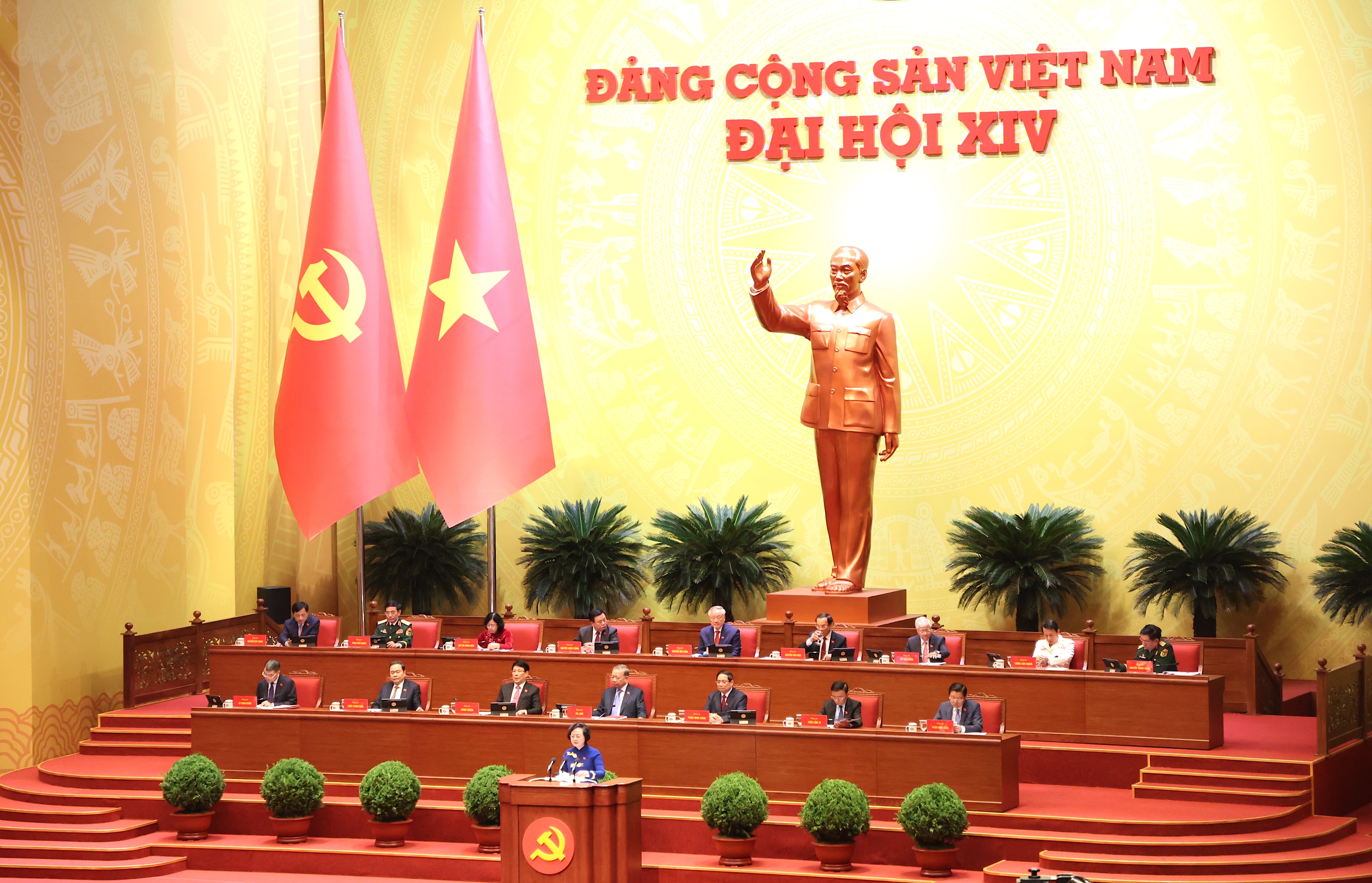 Chùm ảnh toàn cảnh phiên thảo luận hội trường tại Đại hội XIV của Đảng