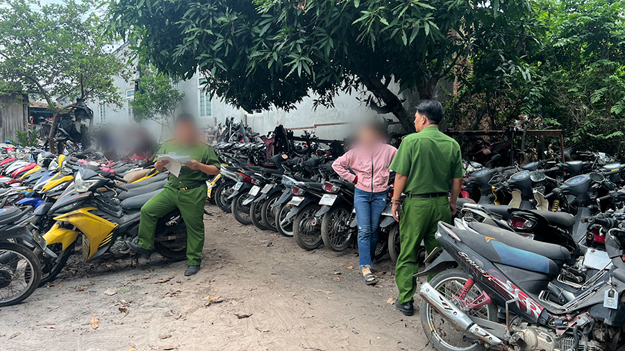 Điều tra: Nhiều 'lò' bán xe không giấy, 'bao ăn trộm ăn cắp'