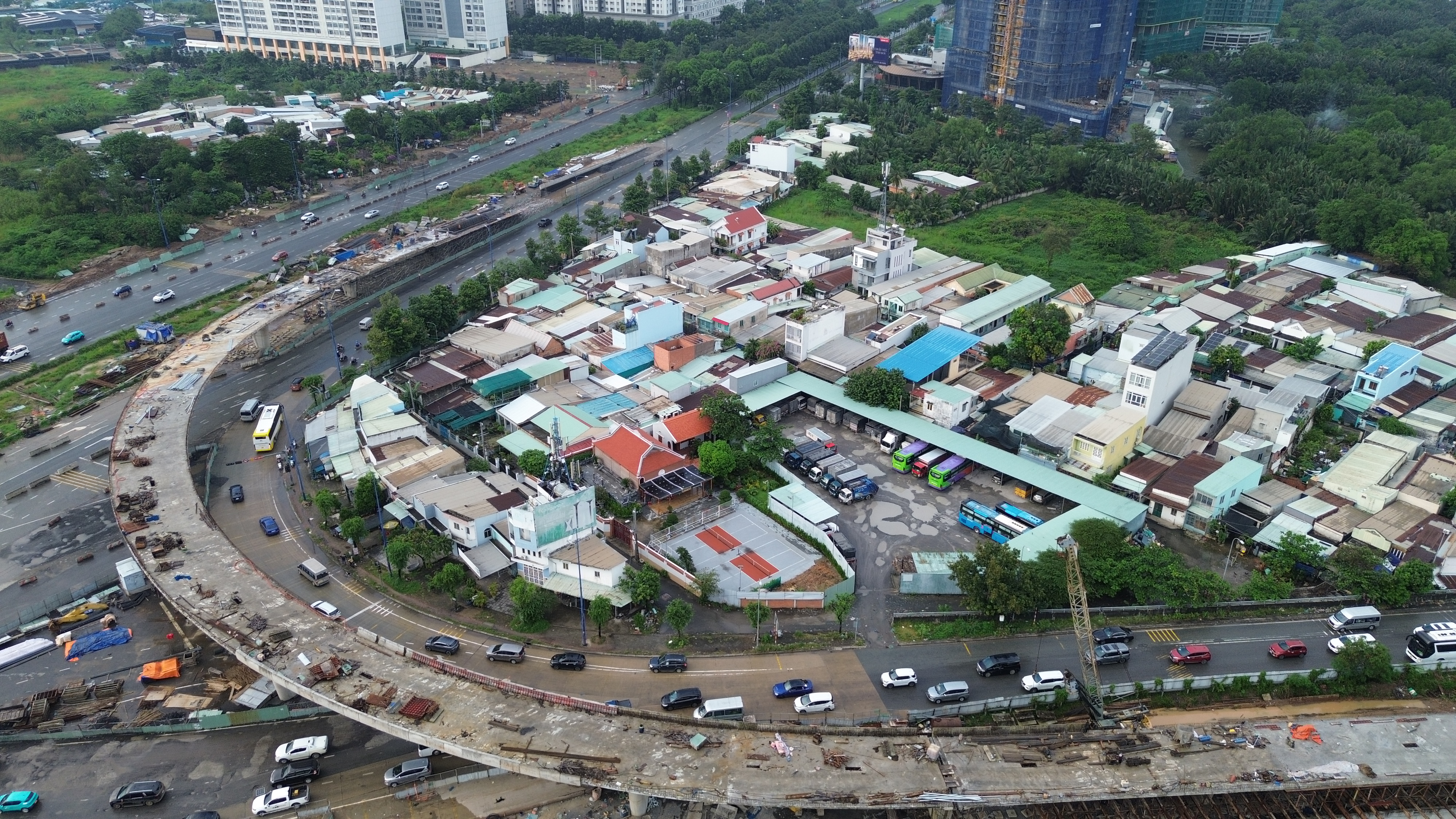 Cầu vượt vươn dài, hầm chui lộ hình hài tại dự án nút giao An Phú, TP.HCM