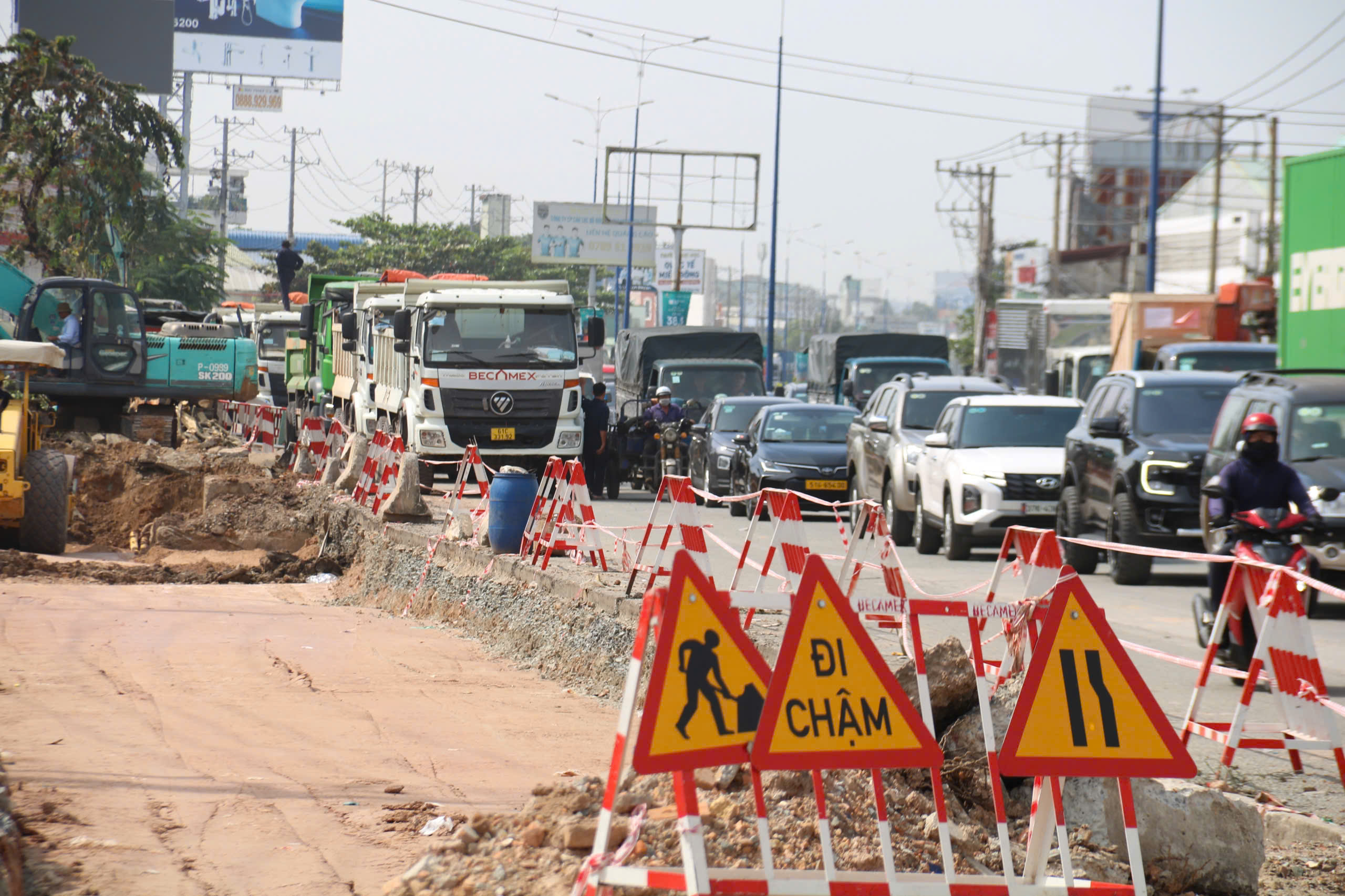TP.HCM nỗ lực phá thế độc đạo Quốc lộ 13, khơi thông cửa ngõ Đông Bắc