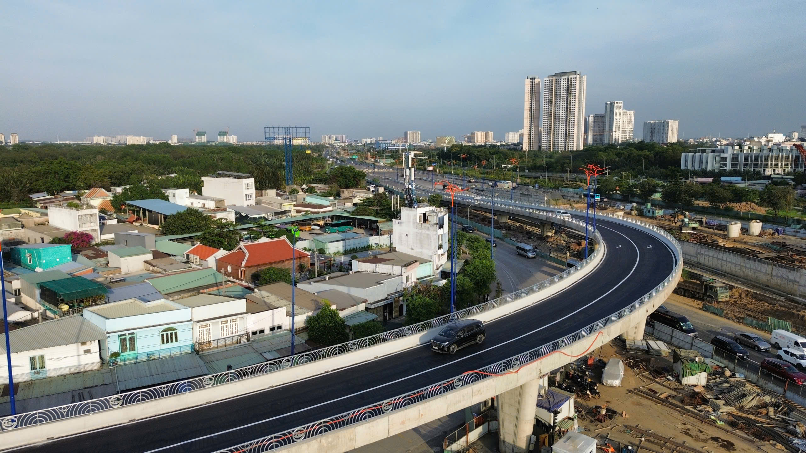 TP.HCM đột phá để tháo điểm nghẽn hạ tầng giao thông