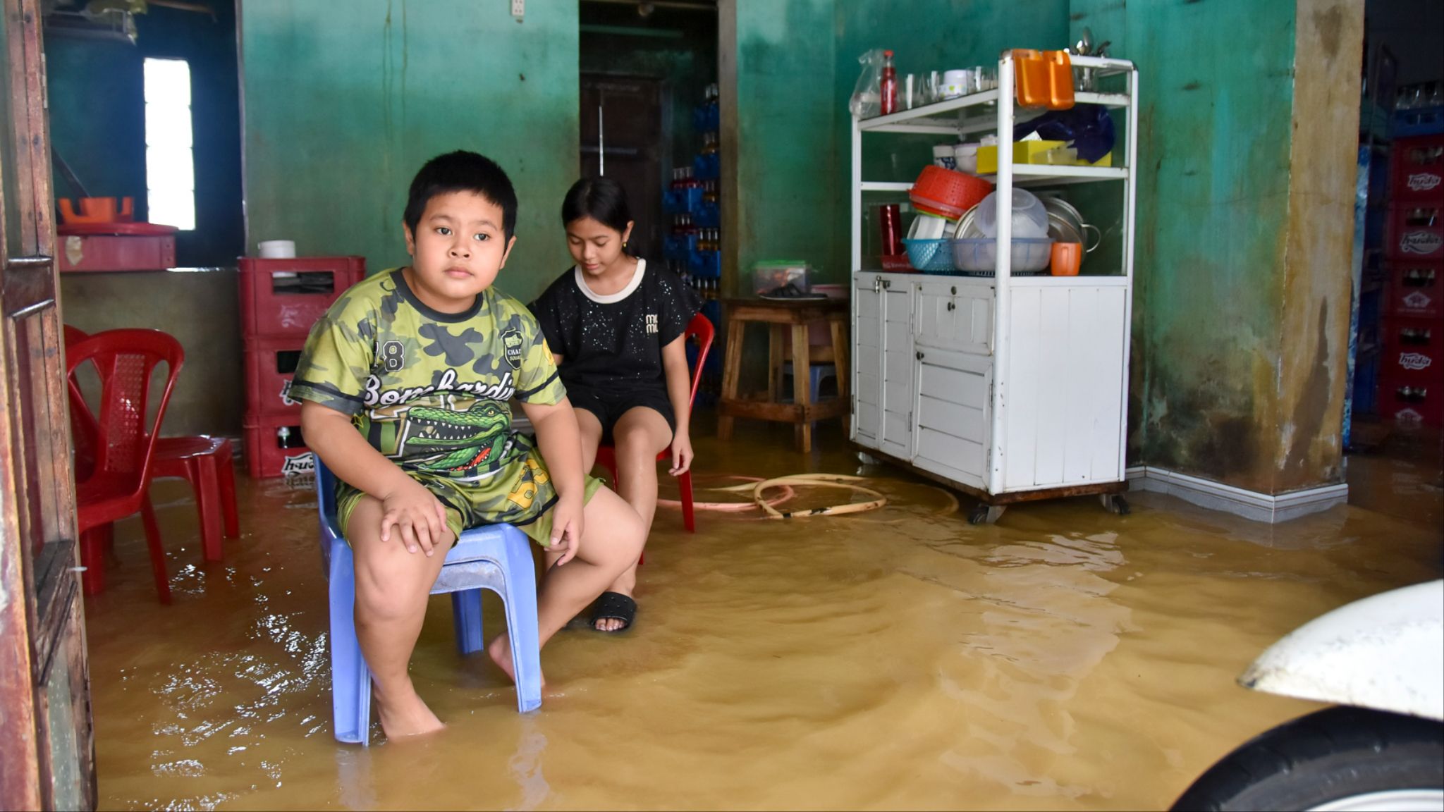 Phố cổ Bao Vinh 'oằn mình' sau trận lũ lịch sử