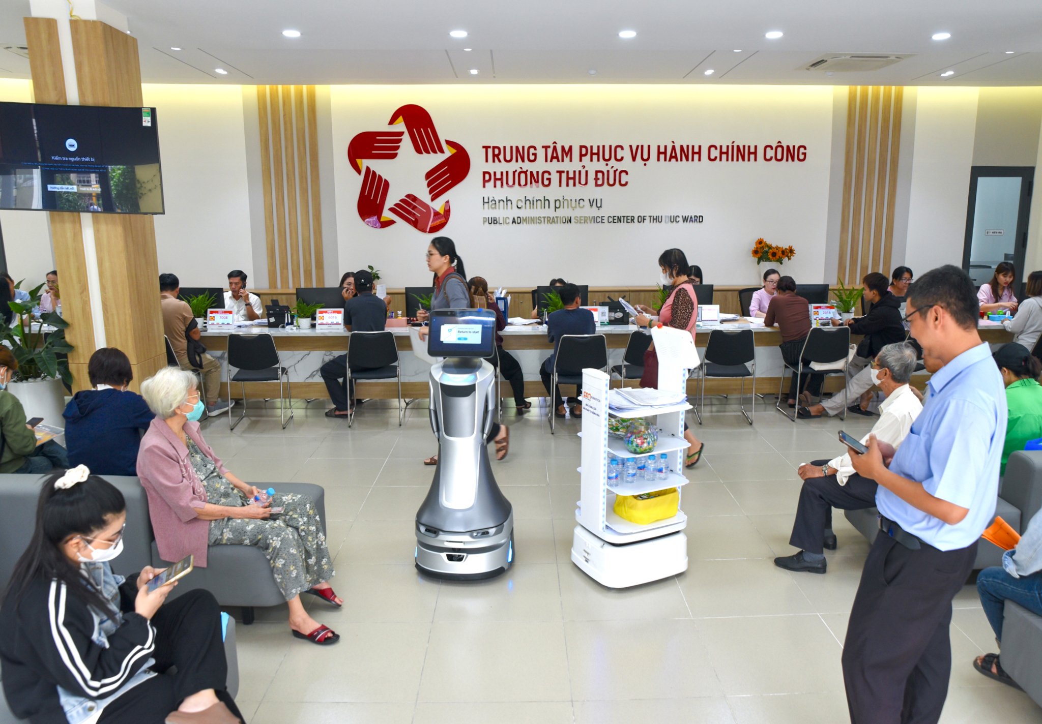 Để TP.HCM tái cấu trúc tăng trưởng thành công với trí tuệ nhân tạo